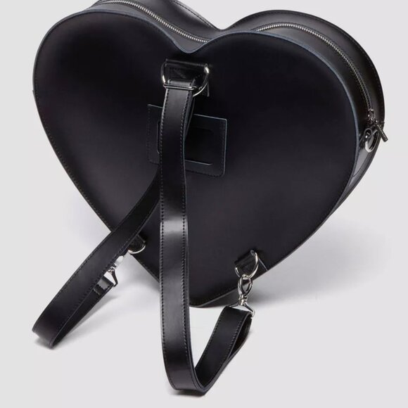 Dr. Martens BRAND NEW Large Black Heart-Shaped Women's Bag - Picture 11 of 11